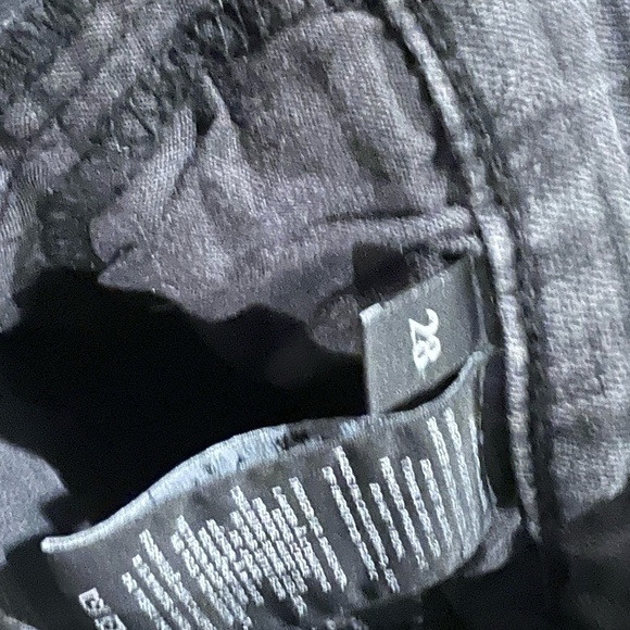 JBrand Distressed Skinny Jeans - Picture 3 of 4